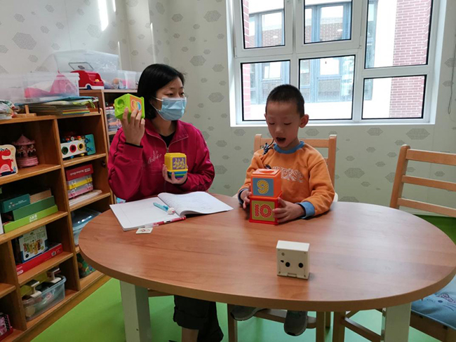 图为单训教学